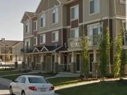 Beautiful Townhouse Located in Skyview Spacious, Quiet,...