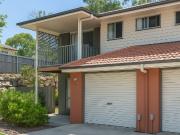 Beautiful Townhouse with Strong Investment Potential!