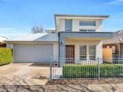 Beautiful two storey modern family home! Beautiful two storey modern family home!