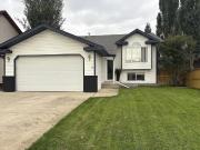 Beautiful upgraded upper level double attached garage