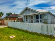 Beautifully Renovated 3 Bedroom Home Walk to Kahibah Shops!