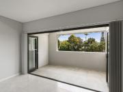 Beautifully Appointed Brand New Family Home