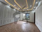 Beautifully Designed 13 Marla House for Sale Modern...