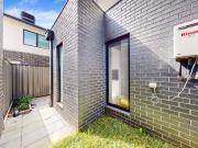 Beautifully Finished Townhouse