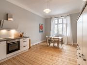 Beautifully furnished apartment in Oberkassel...
