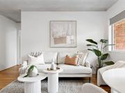 Beautifully Presented 1 Bedroom Apartment