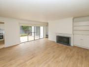 Beautifully Presented 3 Bed, 2 Bath, Home in Glen Iris