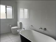Beautifully Presented Fully Furnished Unit