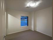 BEAUTIFULLY PRESENTED TOWNHOUSE