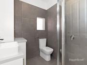 BEAUTIFULLY RENOVATED APARTMENT IN THE HEART OF BENTLEIGH!