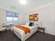 BEAUTIFULLY RENOVATED FOUR BEDROOM DUPLEX PLUS LUG