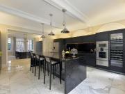 Beautifully renovated home in the heart of London