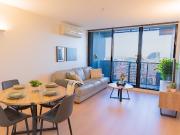 Beautifully Renovated | Level 37 Sky Home