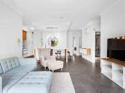 BEAUTIFULLY RENOVATED TWO BED IN WEST PERTH