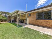 Beautifully renovated Unit in Quiet Complex of Three...