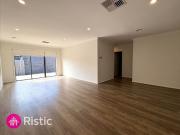 Beauty in Botanical!