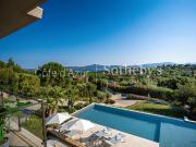 Beauvallon Superbe villa contemporaine aux vues imprenables