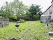 Bed in a welcoming twin bedroom, in Phibsborough