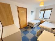 Bed to rent in flat with 4 bedrooms in Stoneybatter, Dublin