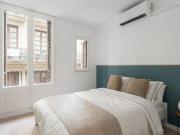Bedroom for rent in Carme 5, Barcelona