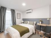 Bedroom for rent in Carme 5, Barcelona