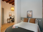 Bedroom for rent in Provença 243, Barcelona