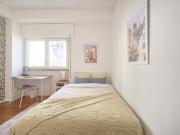 Bedroom in a 5 bedroom apartment in Avenida Infante...