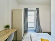 Bedroom in a 7 bedroom apartment in R. David Lopes,...