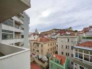 Bedroom in a 8 bedroom apartment in R. Diogo Couto,...
