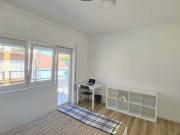 SUPERIOR ROOM WITH A SHARED BATHROOM AND A BALCONY