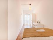 Bedroom with balcony in a 9 Bedroom Apartment in Rua...