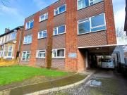 Beech Court, Fairlop Road, Leytonstone E11, 1 bed flat...