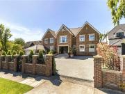 Beech Hill Avenue, Hadley Wood EN4, 5 bed detached house...