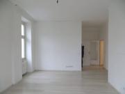Befristet vermietete 2 Zimmer Wohnung im sanierten Altbau