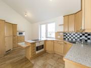 Befristet vermietete DG Wohnung mit 20m² Terrasse im 16....