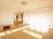 Behaglichkeit pur: Wohnen wie im Penthouse 3,5 Zi. Whg....