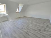 Behindertengerechte Neu sanierte 2 Raum Wohnung...