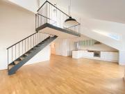 Bei Schönbrunn: Dachgeschosswohnung mit großer...