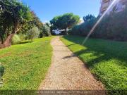 Superbe appartement 3 pièces avec jardin et place de...