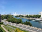 Bel appartement avec vue sur la Seine, balcon et...