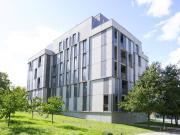 Bel appartement de 4 pièces au 2ème étage se composant...