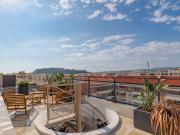 Bel appartement Duplex 3P en dernier étage, neuf, centre...