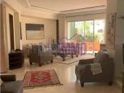 Bel appartement duplex joliment meublÃ