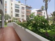 Bel appartement en location à Secteur Touristique. 3...