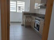 Bel appartement F3 vide à la CGI