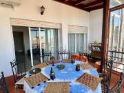 Bel appartement vide avec terrasse à louer