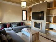 Bel Appartement Moderne Aux Palmeraies À Louer