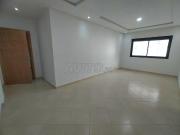 Bel appartement neuf à louer vide au centre ville