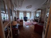Bel appartement occupé à toute proximité de l'Arc de...
