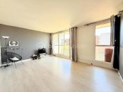 Bel appartement T3 LUMINEUX de 64m2 avec BALCON place de...